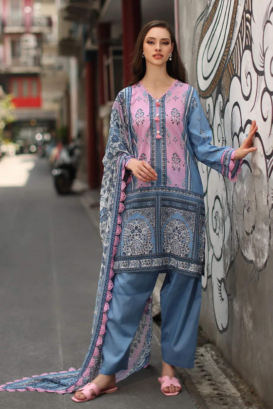 Gul Ahmed — 3 Piece Printed Lawn Suit with Printed Chiffon Dupatta — buy online Pakistan COD