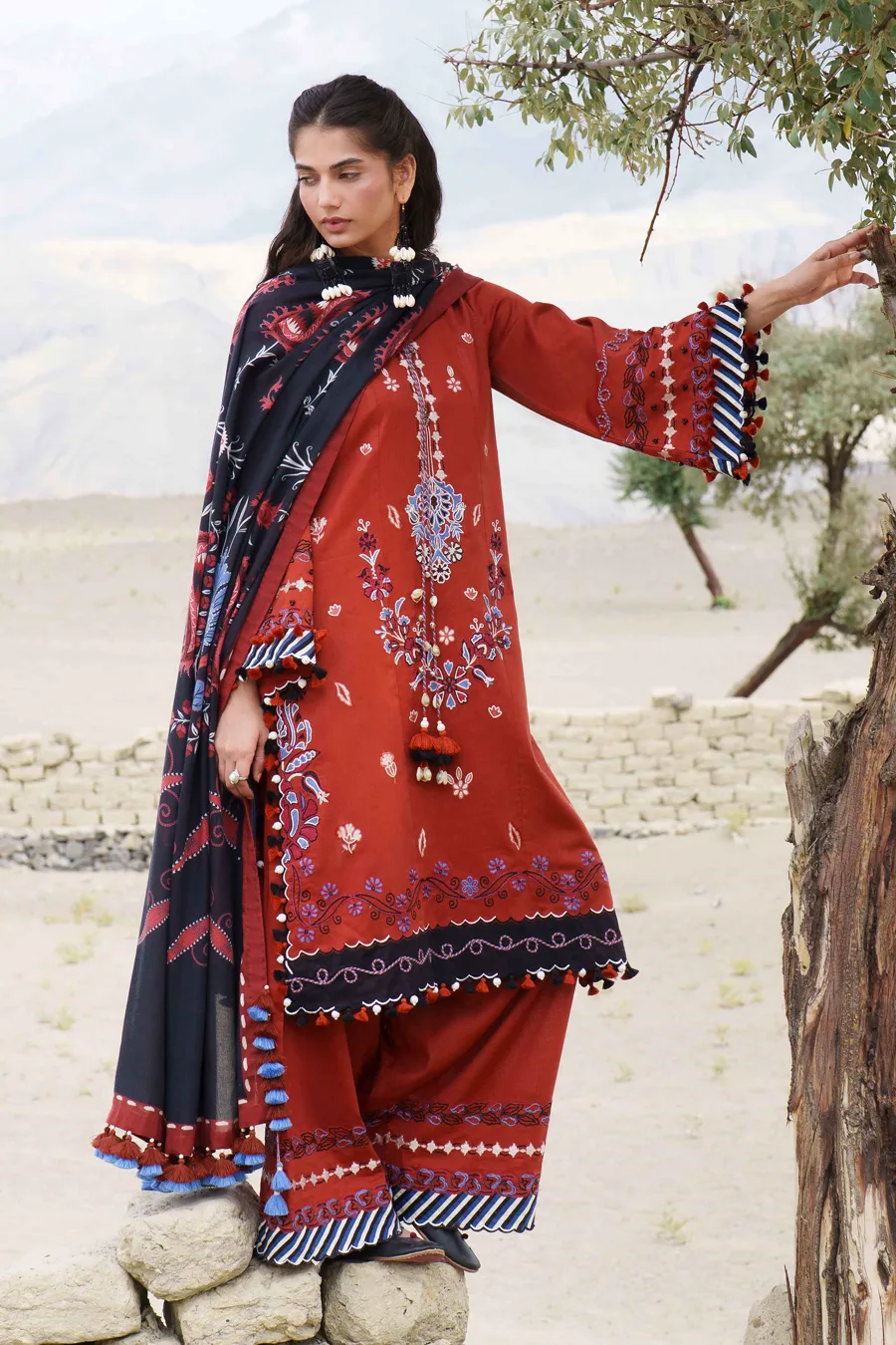 Nishat Linen — 3 Piece - Printed Embroidered Suit - U3PE-NISHA26WV1-217 — buy online Pakistan COD